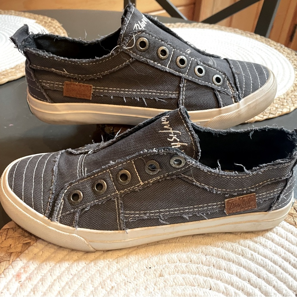 Blowfish canvas sneakers